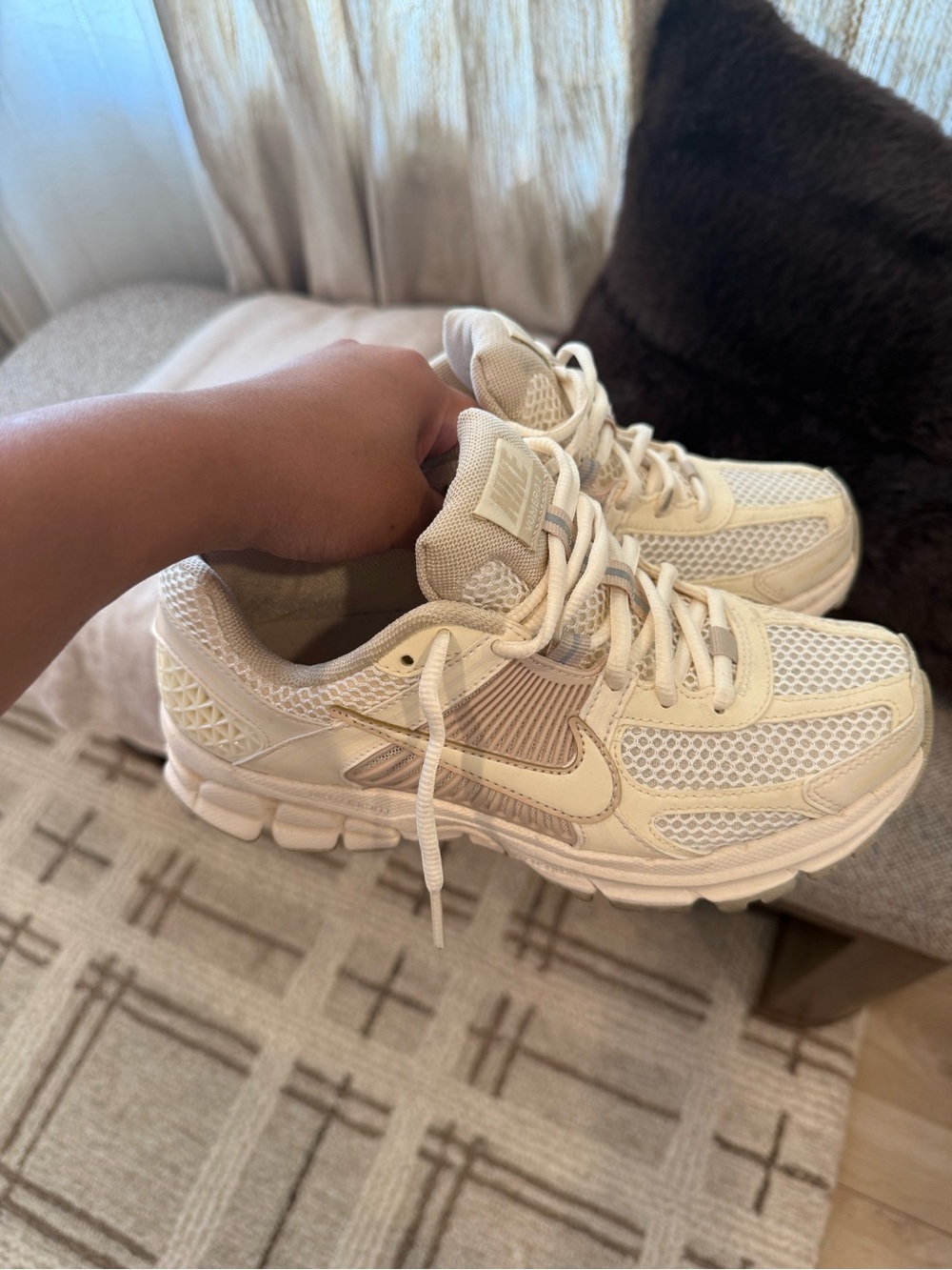 Nike Women's Vomero 5